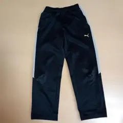 PUMA　キッズ 黒 ジャージパンツ 140cmスポーツメーカー　通学　長ズボン