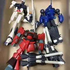 ほぼガンプラ　ジャンク詰め合わせ　少しパトレイバーのサムネイル