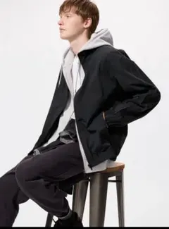 UNIQLO ウルトラストレッチアクティブトラックジャケット