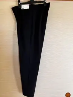 UNIQLO WOMANウルトラストレッチアクティブテーパードアンクルパンツ＋