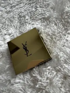 YSL シークインクラッシュ6