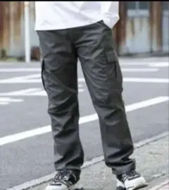 ナイラス　カーゴパンツ