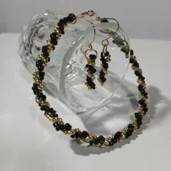 大人色のビーズブレスレット　ピアスセット