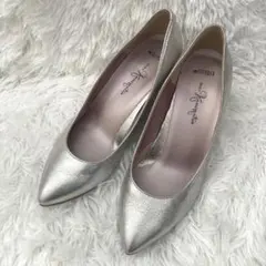 Item thumbnail for item c7887f71-0a21-4cda-ba1d-4af271d8e51e