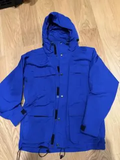 SOPHNET. フード付き青ナイロンジャケット