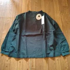 新品タグ付　サンバレー　コットン　プルオーバー　スタンドカラー　濃グリーン