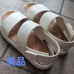 Camper 牛革ホワイトサンダル