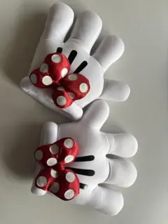 ミニーマウス手袋コスプレに！ディズニー