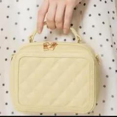完売品 NOELA キルティングスクエアバッグ ショルダーバッグ イエローのサムネイル