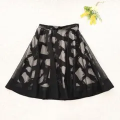 新品・未使用チェリーアン　チュールフレアスカート　F 黒　総裏地付き　大人上品のサムネイル