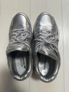 adidasアディダススニーカー ファルコン 24.5cm