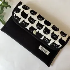 可愛い猫さんのお薬手帳ケース 通帳ケース ホワイト系