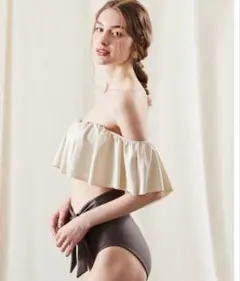 三愛リゾート　水着　オフショルダー