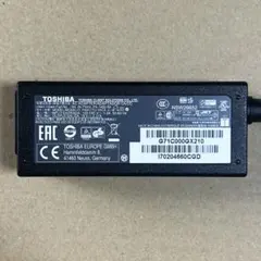 TOSHIBA 純正　ミニACアダプター PA5177U-1ACA