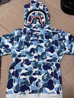 2025年最新】アベイシングエイプ シャークパーカーブルーの人気