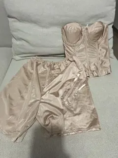 ELISIR ベージュ コルセット ブライダルインナー　D65