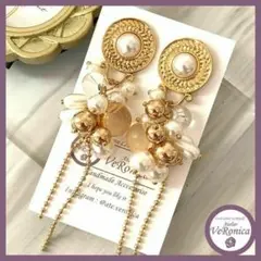 Item thumbnail for item 596c98ab-c8fc-438c-afba-b3b890493f25