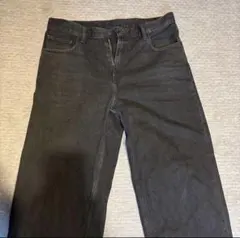 UNIQLO JEANS ブラック ワイドストレートデニム