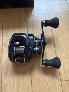 シマノ 23 SLX DC 71HG 左ハンドル 中古品 使用少ない - メルカリ