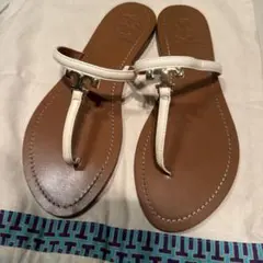 TORY BURCH トングサンダル ホワイト×ブラウン 7Mのサムネイル