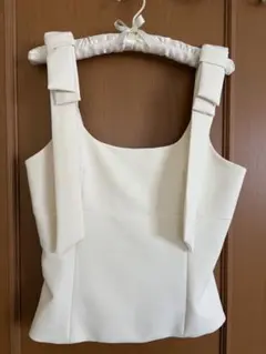 ZARA リボンショルダー ビスチェ ペプラムのサムネイル