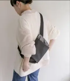 BURLAPOUTFITTER×ear】レザーフラップジップショルダーバッグ - メルカリ