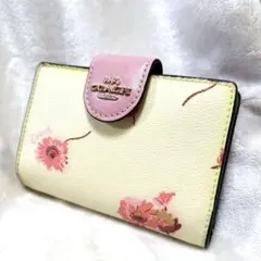 【美品】COACH コーチ 折り財布 二つ折り 花柄 L字ファスナー ピンク