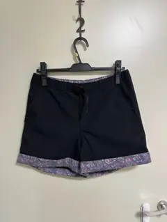 コロンビア✴︎ショートパンツ ペイズリー柄折り返し