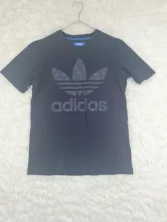 adidas 　XS　ネイビー ロゴプリント Tシャツ