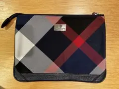 【ブラックレーベルクレストブリッジ】クラッチバッグ