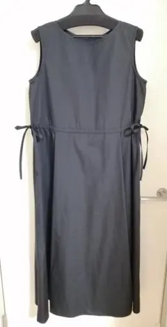 専用【新品】ブラック　サイドリボンワンピース