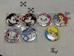 ディズニーストア　キャラクター 缶バッジ 7種セットのサムネイル