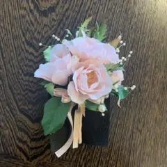 造花コサージュ 薄ピンクバラ　卒業式　入学式