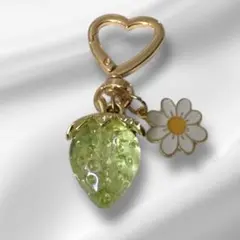 いちご 苺 キーホルダー バッグチャーム グリーン