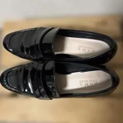 ZARA エナメル風　ローファー　39