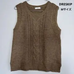 DRESKIP ニットベスト ブラウン Mサイズ　丸首　ノースリーブのサムネイル