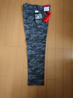 Item thumbnail for item 3bea6dd7-0a37-4e51-9589-bf4782864e76