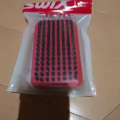 SWIX スキー用ブラシ T0157B 赤