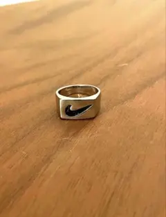 Item thumbnail for item 0e8d3303-61c3-46d0-959e-e0a390ae5a22