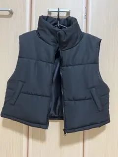 ショートダウンベスト