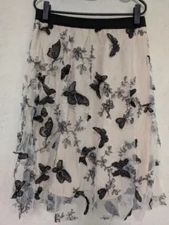 大きいサイズ 新品 蝶々 花柄 ベージュ フレアスカート チュールスカート