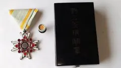【美品】 銀製 希少 勲五等瑞宝章 純銀 silver シルバー 銀地金 七宝 2026年最新】勲章 勲七等瑞宝章の人気アイテム - メルカリ