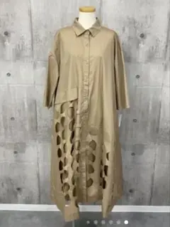 ★新品タグ付き★NEUTORONICA ベージュ シャツワンピース