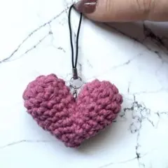 ハートチャーム☆ピンク☆かぎ編み☆ハンドメイド☆