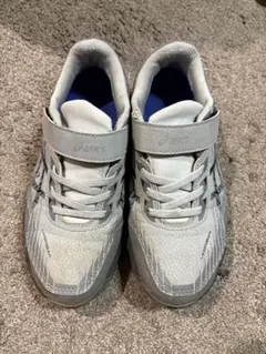 asics LAZERBEAM キッズ スニーカー⭐︎22㎝