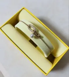 新品 スワロフスキーSwarovski Constella ブレスレット パール