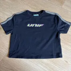 UNIF クロップドTシャツ ブラック Mサイズのサムネイル