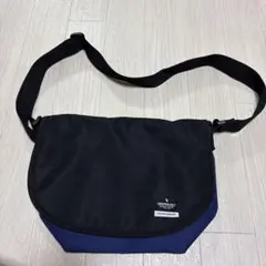 BEAMS DESIGN 青　ショルダーバッグ