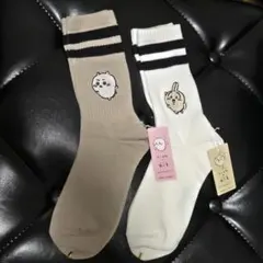 靴下屋 ちいかわ ウサギ 2点セット アメリブ2本ライン 刺繍ソックス