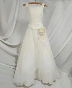 ☆高級 ウェディング ドレス ☆ 5 7 9号 アイボリー　　Aライン　W42